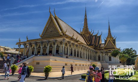 柬埔寨文字翻譯