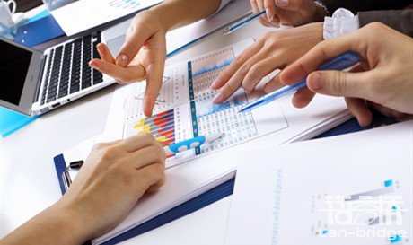 俄語(yǔ)翻譯一天多少錢